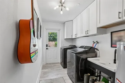 3203 Hibiscus Drive W Belleair Beach FL 33786