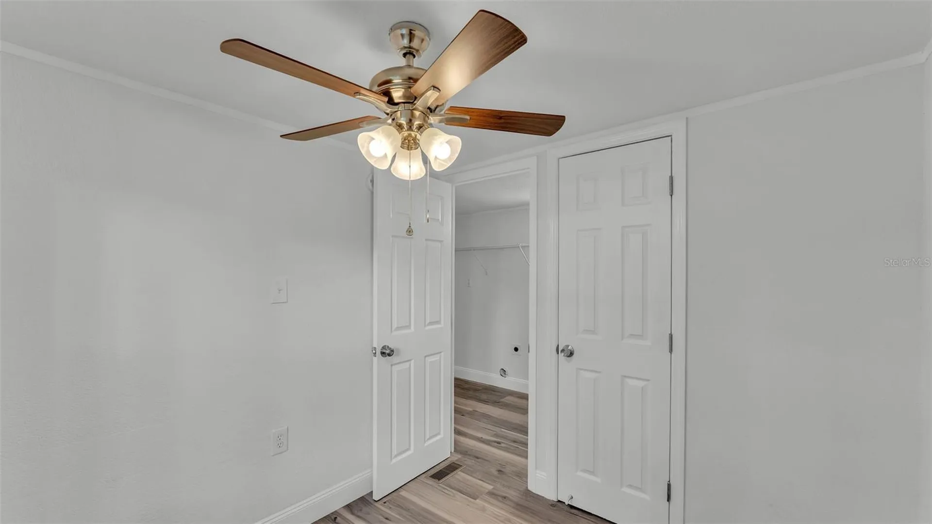 5242 Shadyglen Drive Lakeland FL 33810