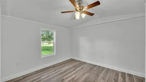 5242 Shadyglen Drive Lakeland FL 33810