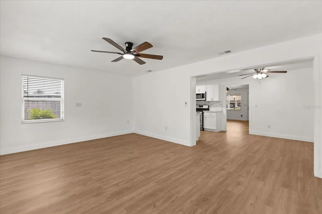 210 Kensington Avenue Deland FL 32724