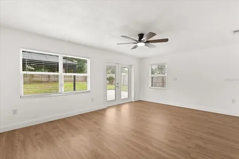 210 Kensington Avenue Deland FL 32724
