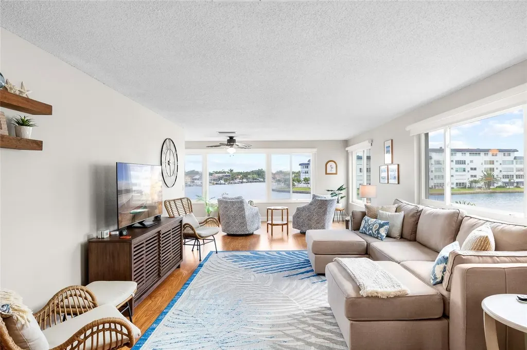 6075 Shore Boulevard S Gulfport FL 33707