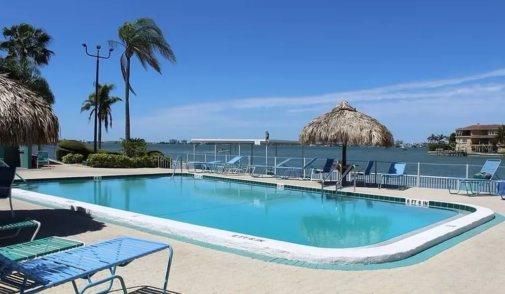 6075 Shore Boulevard S Gulfport FL 33707