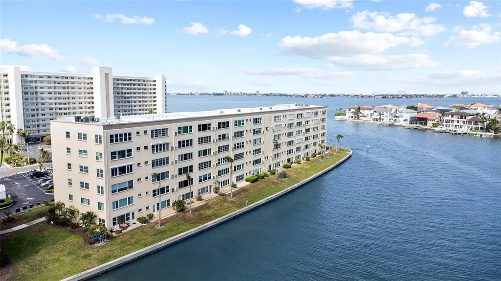6075 Shore Boulevard S Gulfport FL 33707
