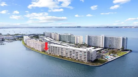 6075 Shore Boulevard S Gulfport FL 33707