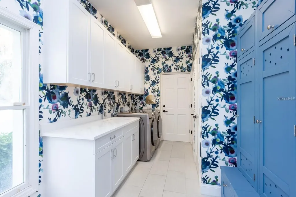 4104 Las Palmas Way Sarasota FL 34238
