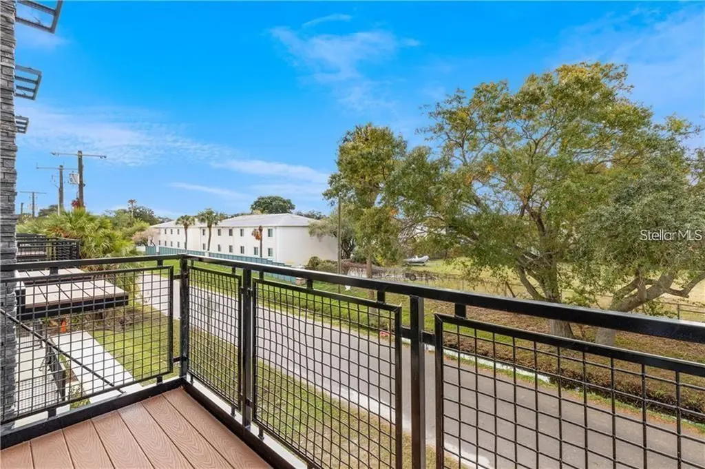 4810 W Mcelroy Avenue Tampa FL 33611