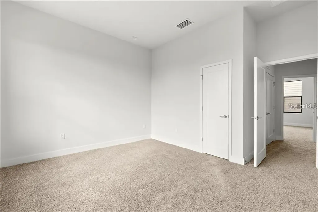 4810 W Mcelroy Avenue Tampa FL 33611