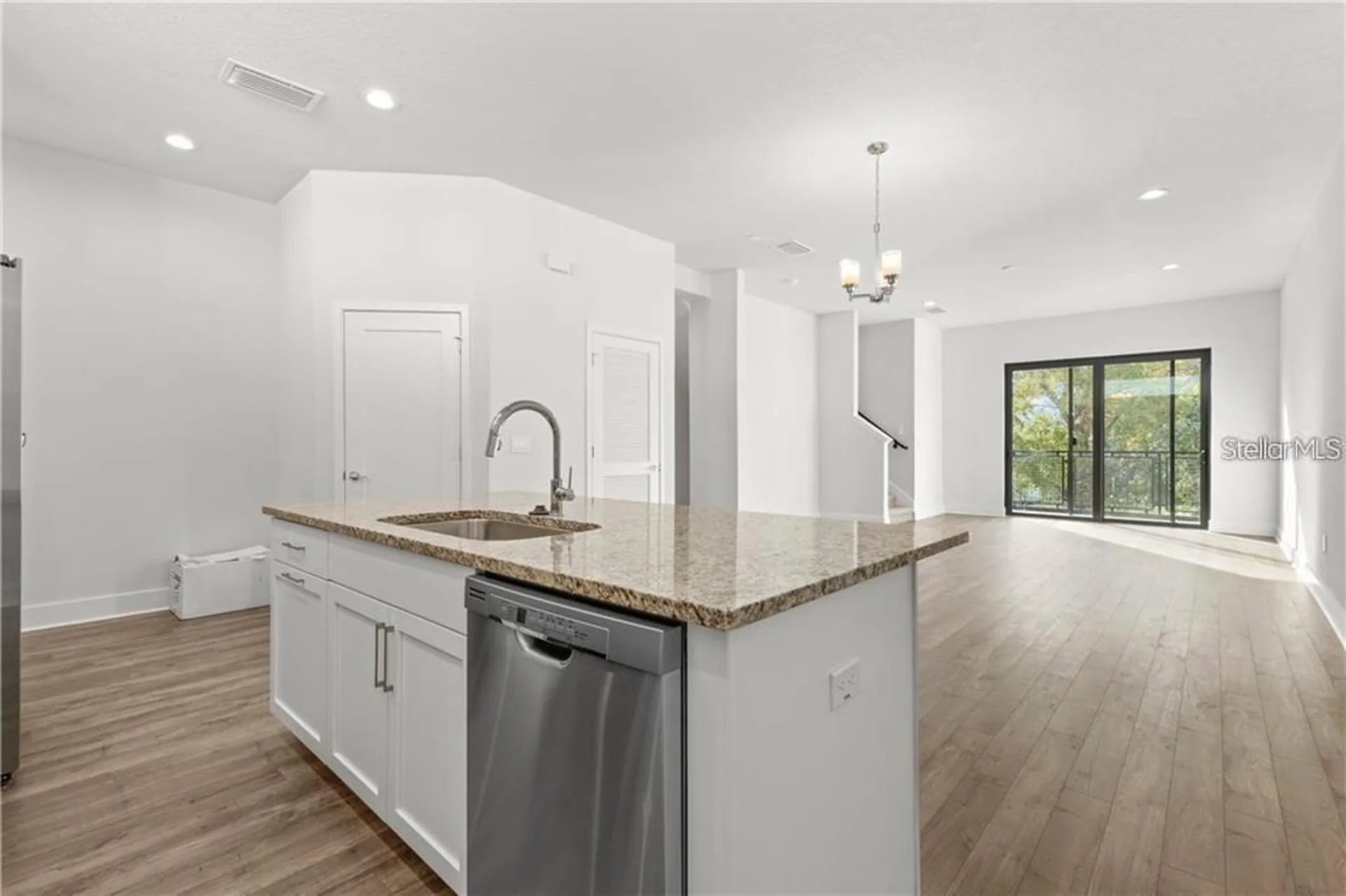 4810 W Mcelroy Avenue Tampa FL 33611