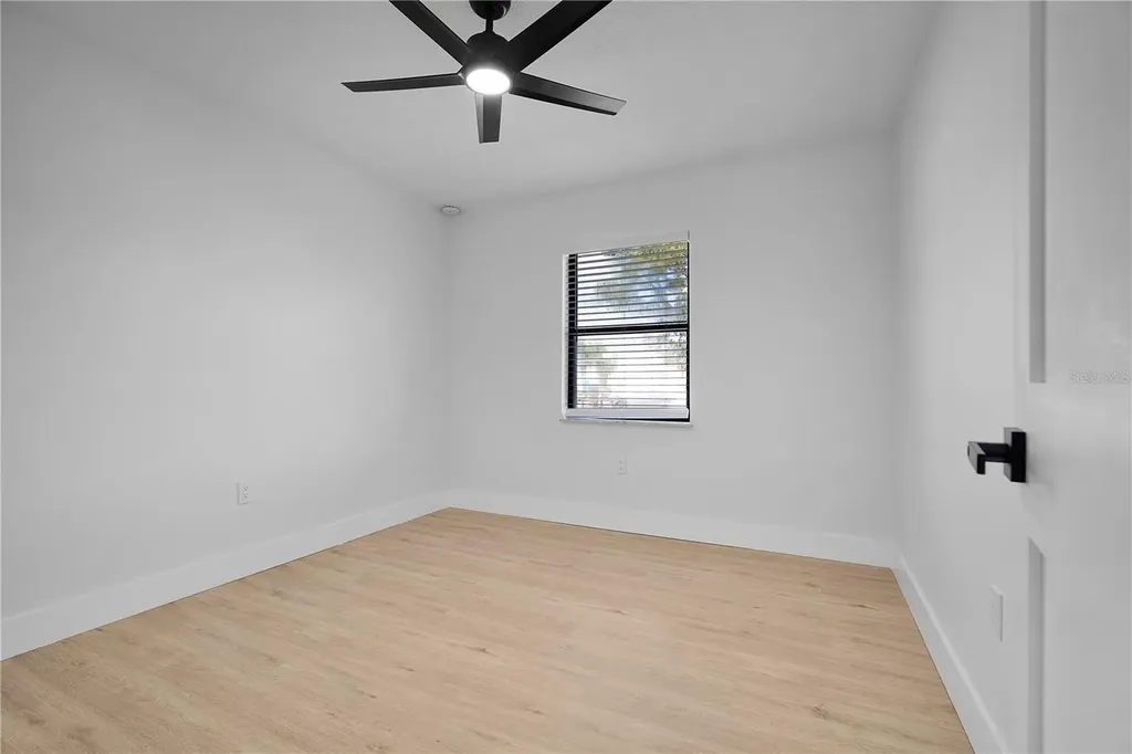 1702 Curry Avenue Orlando FL 32812