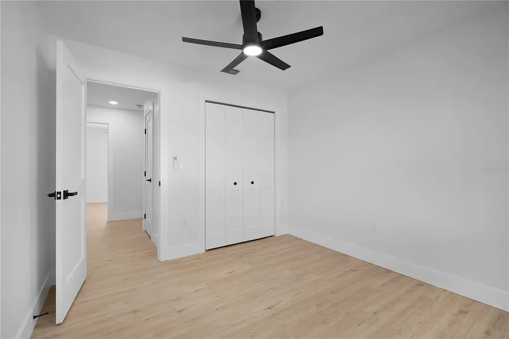 1702 Curry Avenue Orlando FL 32812