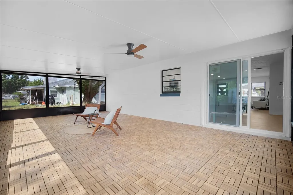 1702 Curry Avenue Orlando FL 32812