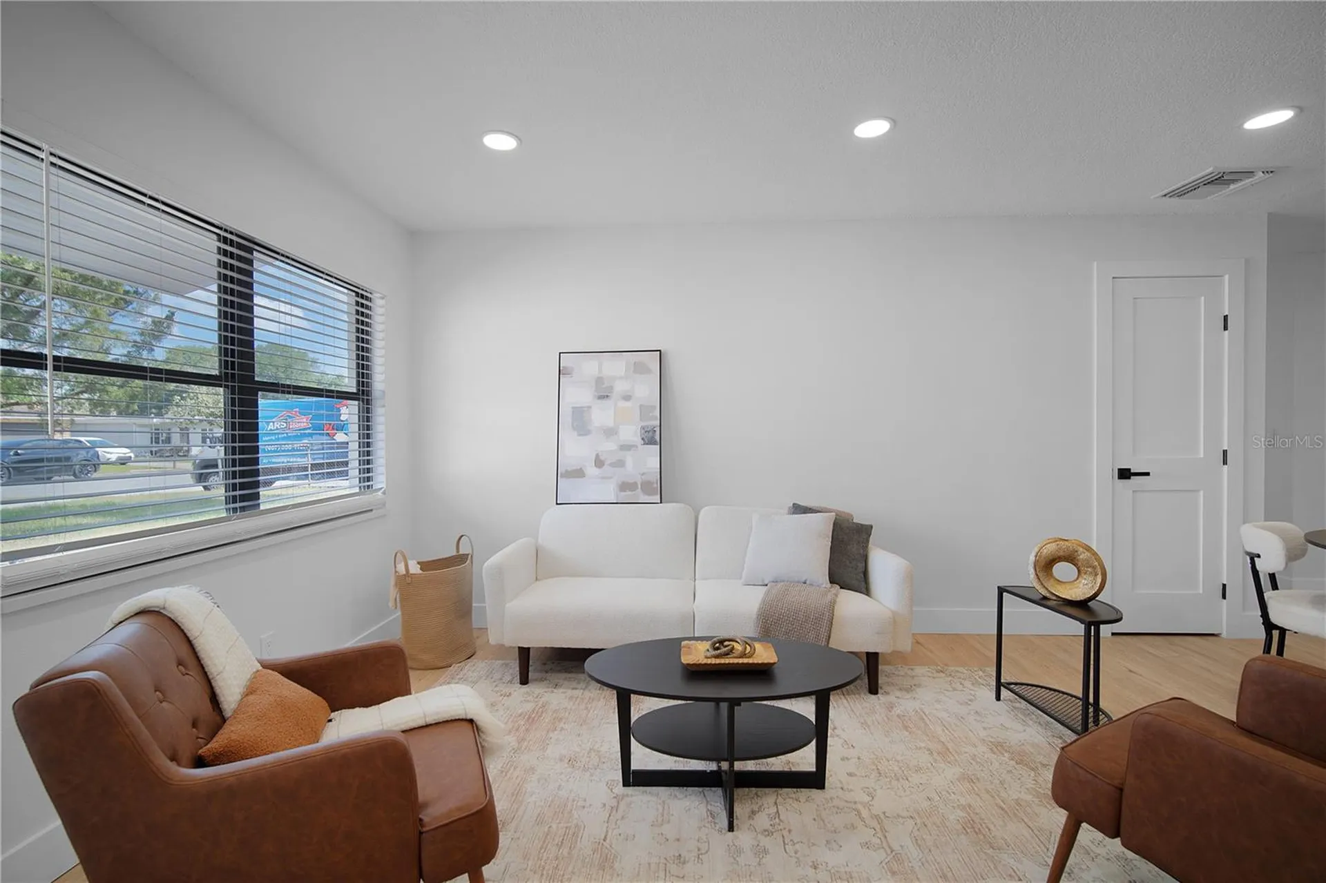 1702 Curry Avenue Orlando FL 32812