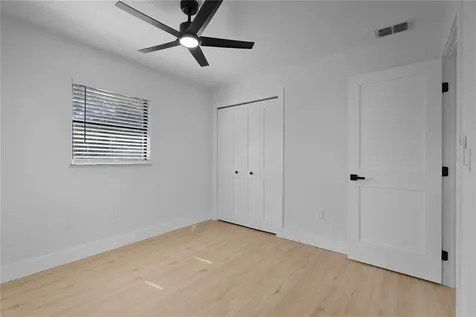 1702 Curry Avenue Orlando FL 32812