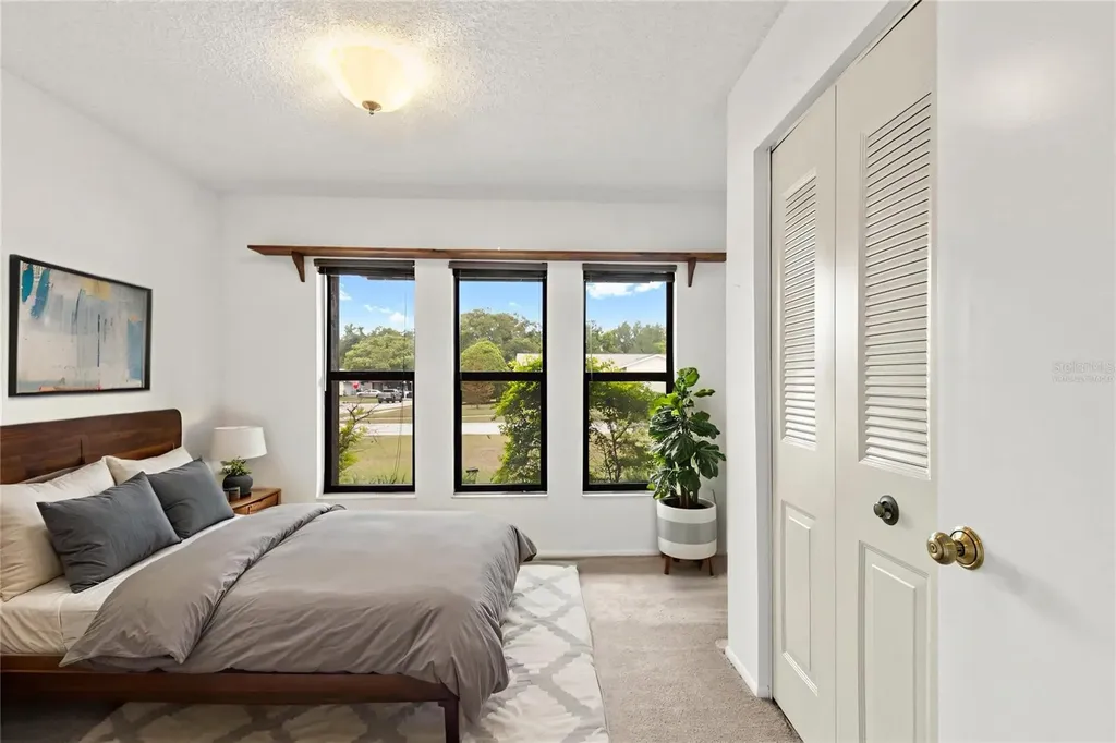 1836 Craven Drive Seffner FL 33584