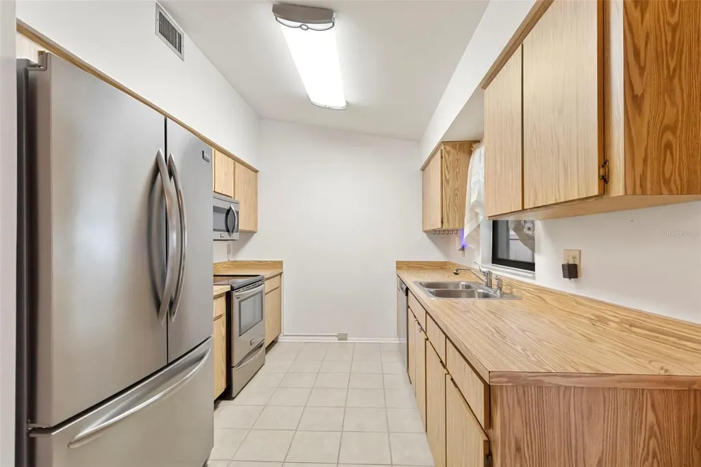 1836 Craven Drive Seffner FL 33584