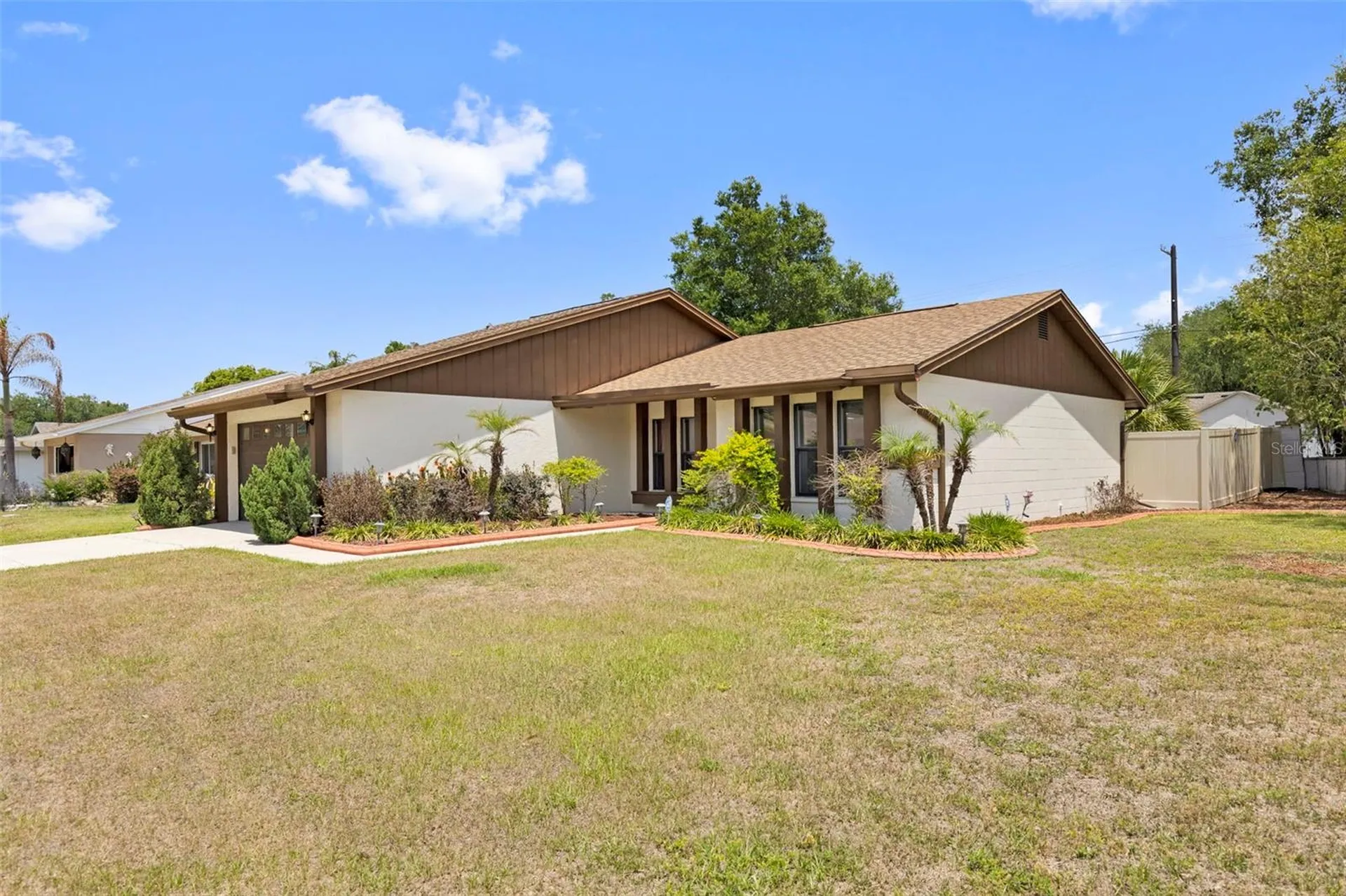 1836 Craven Drive Seffner FL 33584