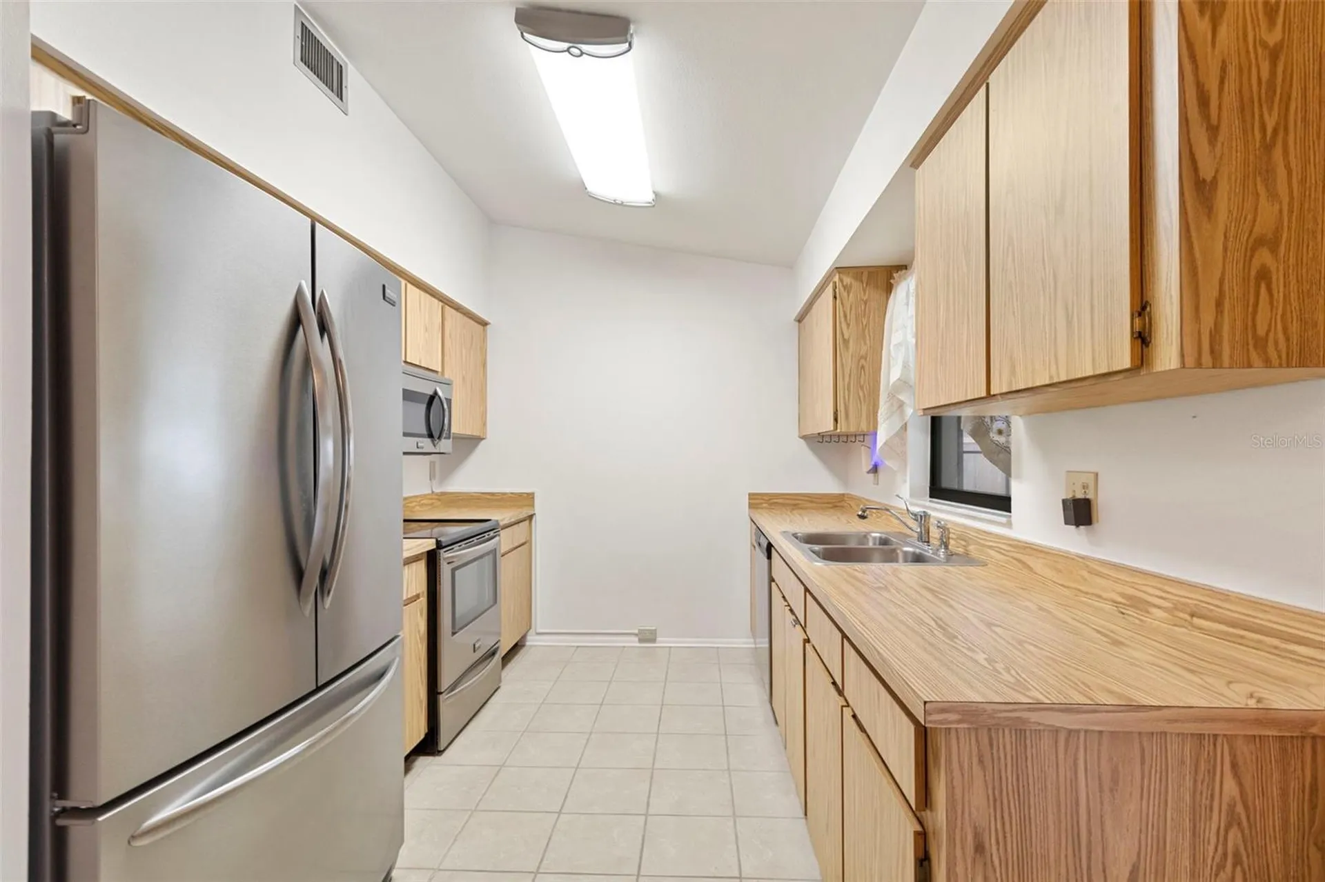 1836 Craven Drive Seffner FL 33584