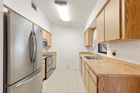 1836 Craven Drive Seffner FL 33584