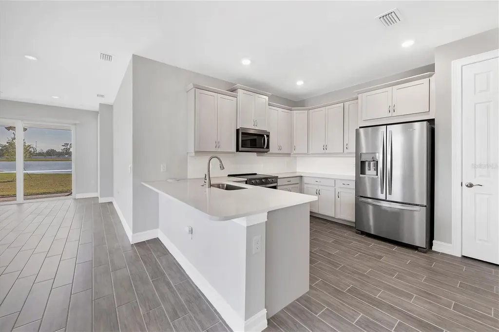 111 Ibiza Loop Venice FL 34292