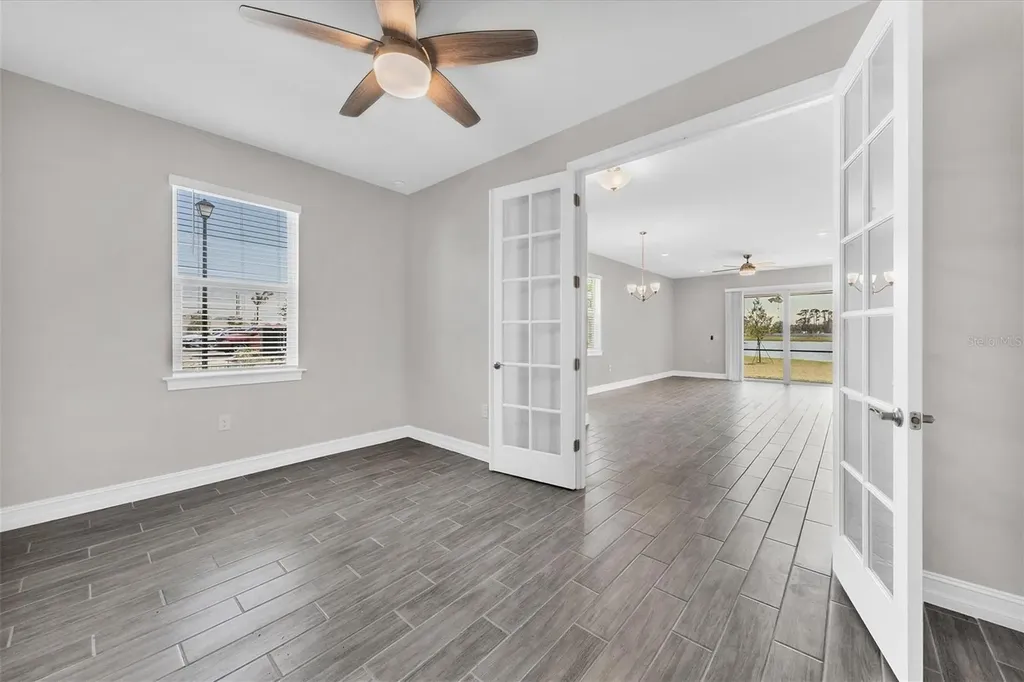 111 Ibiza Loop Venice FL 34292