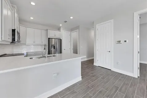 111 Ibiza Loop Venice FL 34292