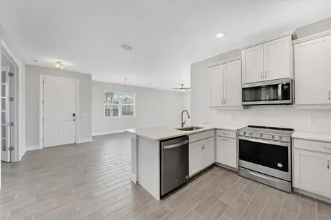 111 Ibiza Loop Venice FL 34292
