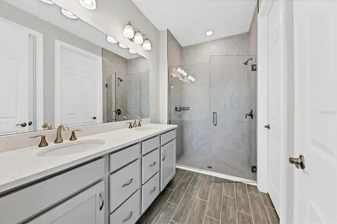 111 Ibiza Loop Venice FL 34292