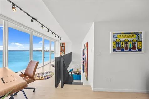 3307 Ave Isla Verde Carolina PR 00979