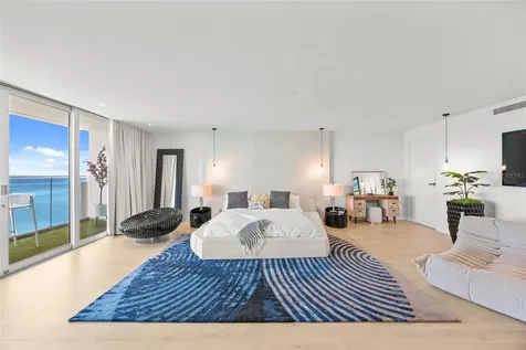 3307 Ave Isla Verde Carolina PR 00979