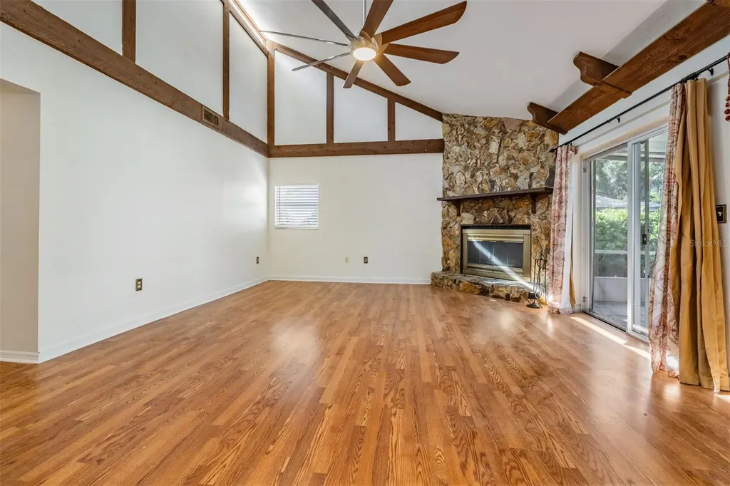 6323 Oak Square E Lakeland FL 33813