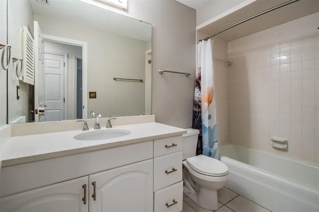 6323 Oak Square E Lakeland FL 33813