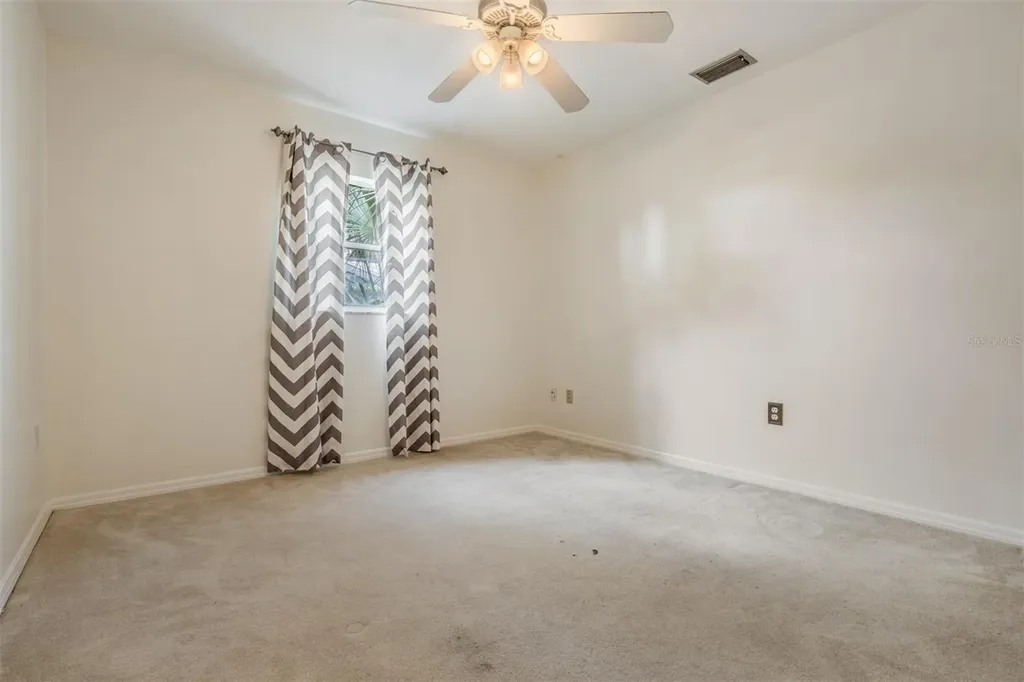 6323 Oak Square E Lakeland FL 33813
