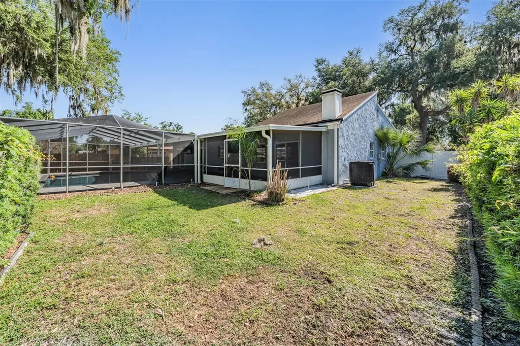 6323 Oak Square E Lakeland FL 33813