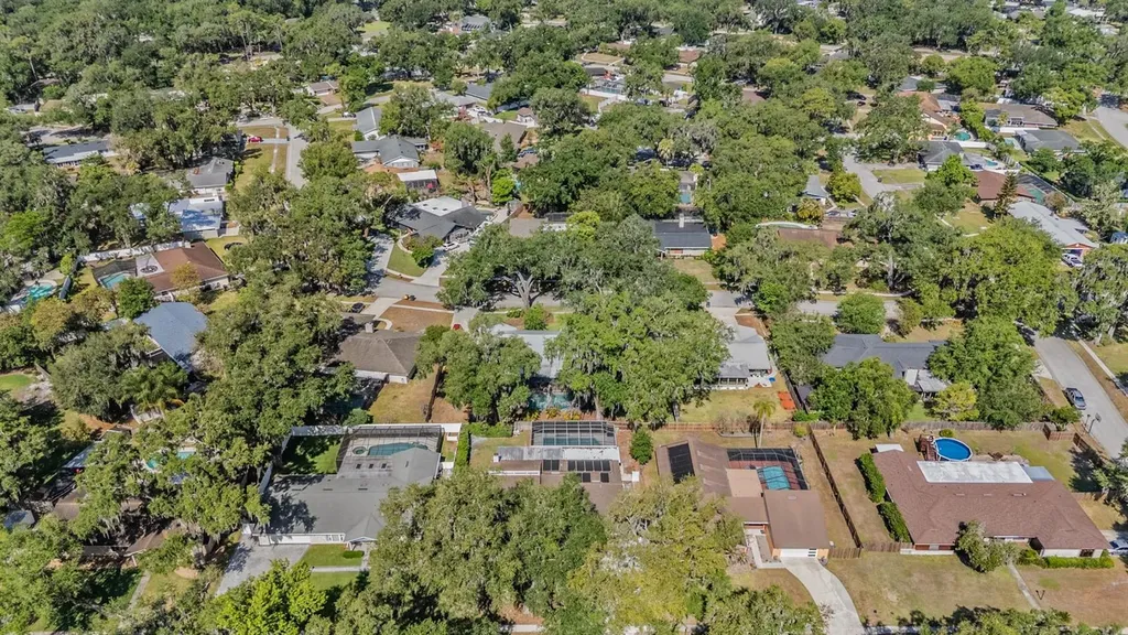 6323 Oak Square E Lakeland FL 33813
