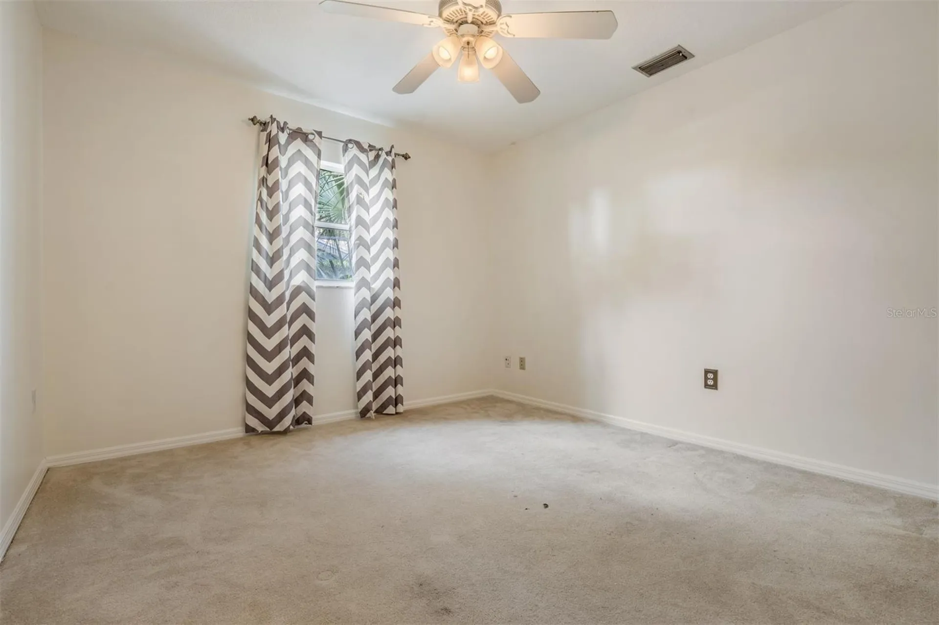 6323 Oak Square E Lakeland FL 33813