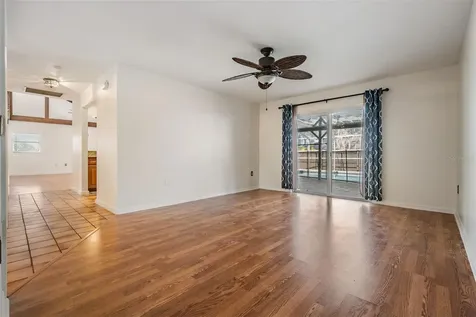 6323 Oak Square E Lakeland FL 33813