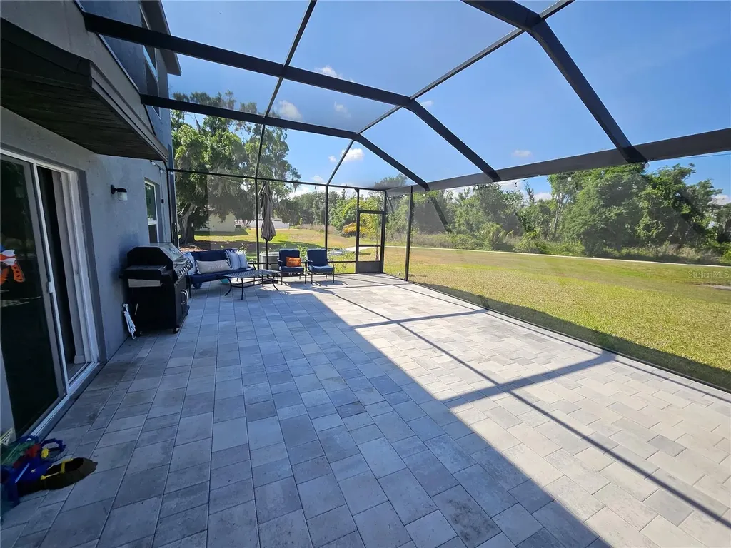 12751 Weston Oaks Lane Riverview FL 33579