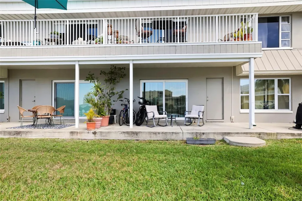 400 Larboard Way Clearwater Beach FL 33767