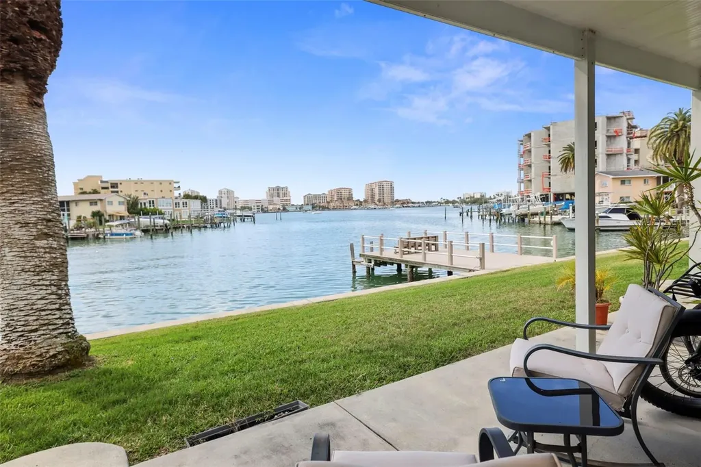 400 Larboard Way Clearwater Beach FL 33767