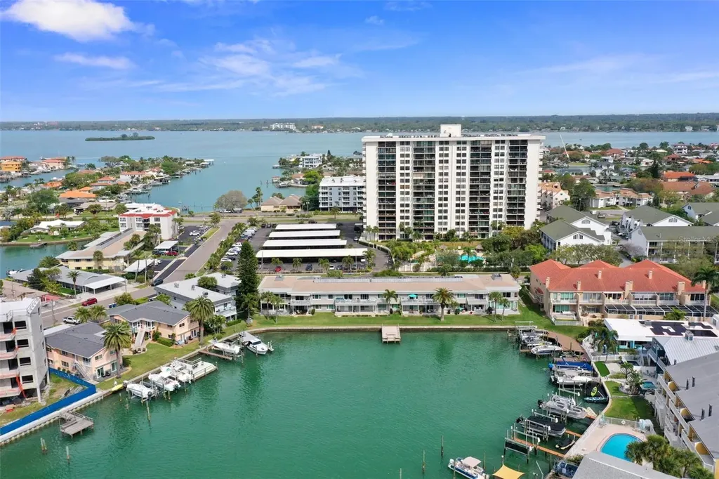 400 Larboard Way Clearwater Beach FL 33767