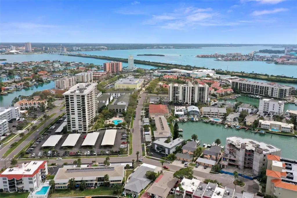 400 Larboard Way Clearwater Beach FL 33767