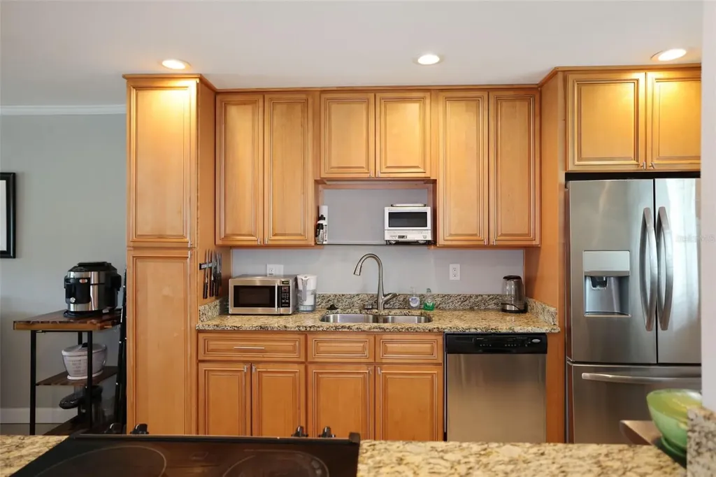 400 Larboard Way Clearwater Beach FL 33767