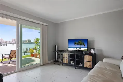 400 Larboard Way Clearwater Beach FL 33767