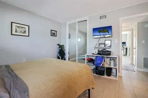 400 Larboard Way Clearwater Beach FL 33767