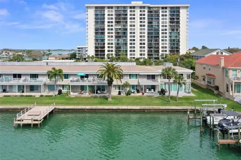 400 Larboard Way Clearwater Beach FL 33767
