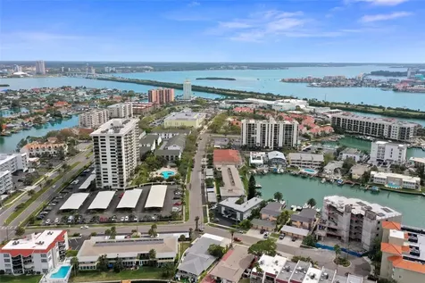 400 Larboard Way Clearwater Beach FL 33767