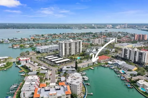 400 Larboard Way Clearwater Beach FL 33767
