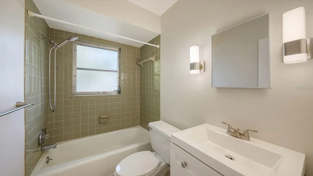 2121 Pueblo Circle Sarasota FL 34231