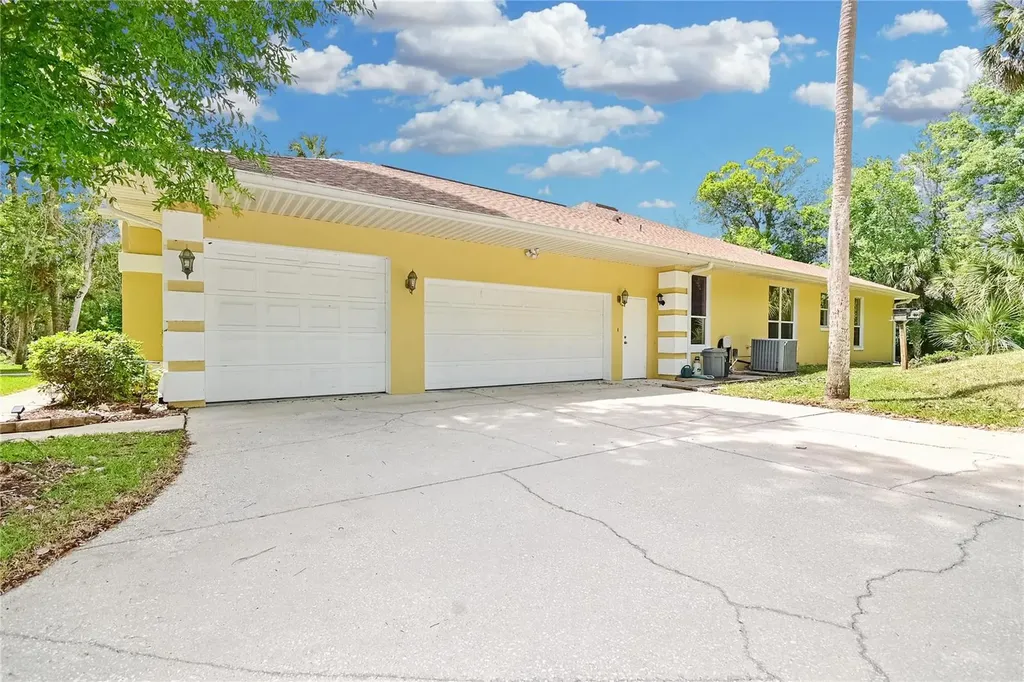 1711 Hideaway Forest Trail New Smyrna Beach FL 32168